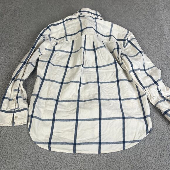 Universal Thread Flannel Shirt Women Small Blue White Plaid Oversized Fit Button - Picture 6 of 11